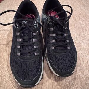 Ryka Women’s Black Athletic Running Shoes